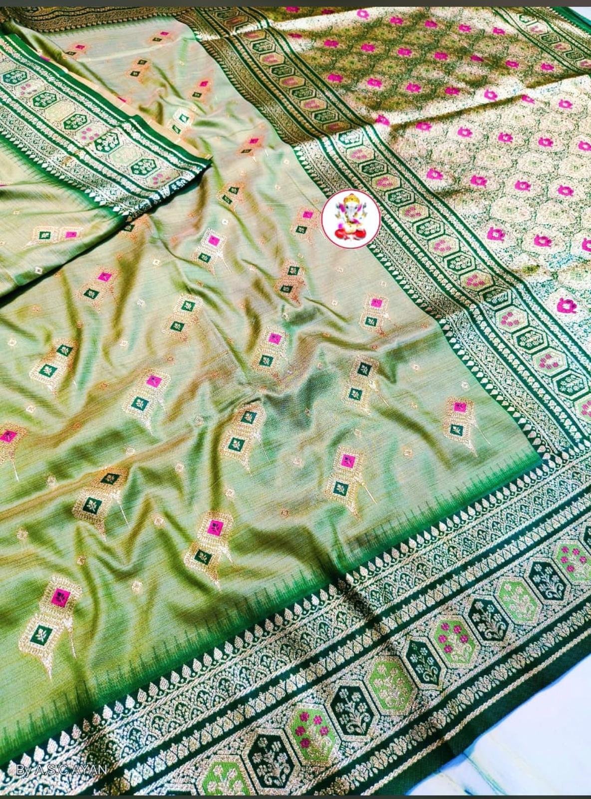 Ivory Batik Bloom Saree by Muditaa Fashions