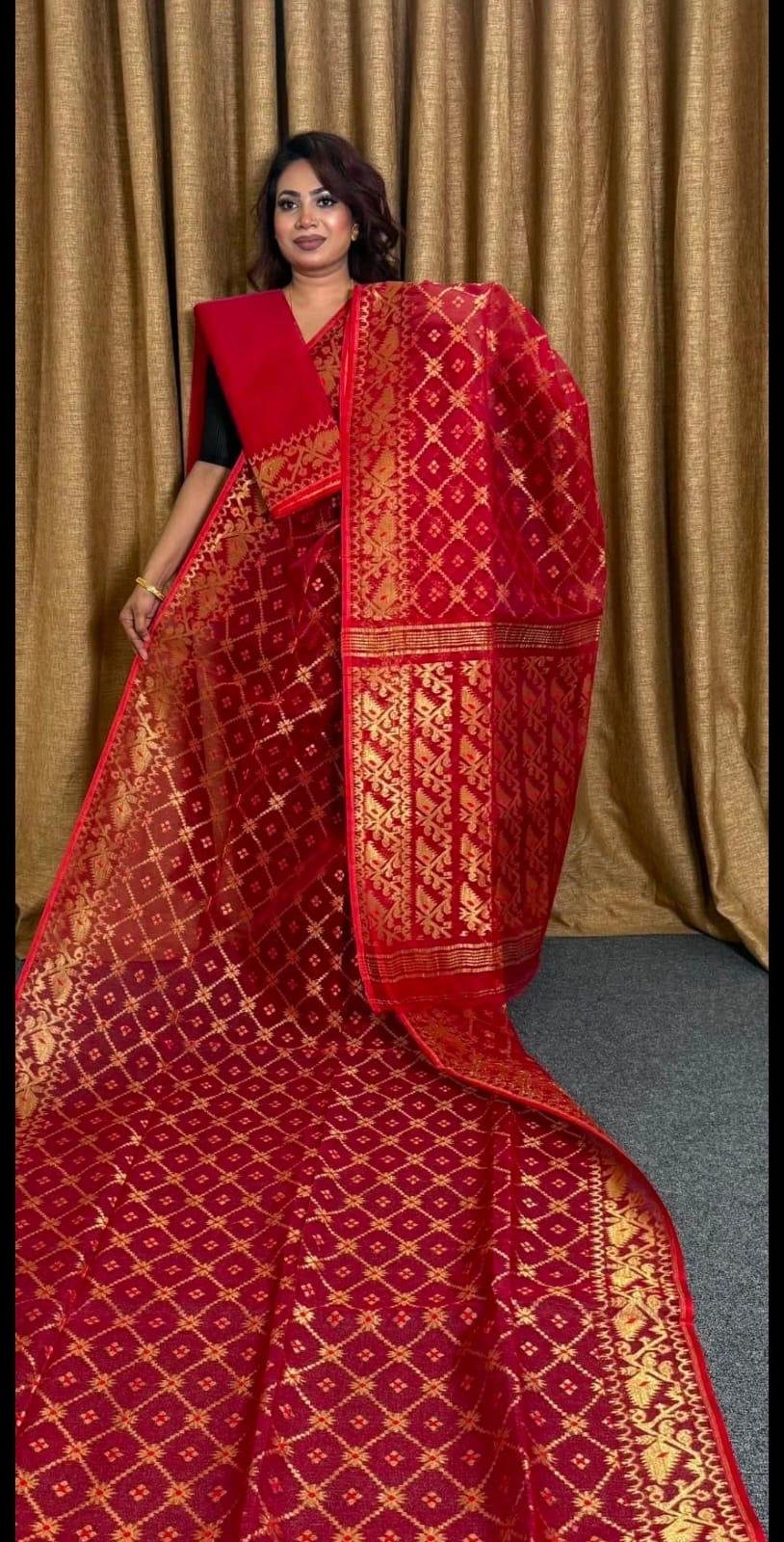 Emerald Jamdani Saree by Muditaa Fashions